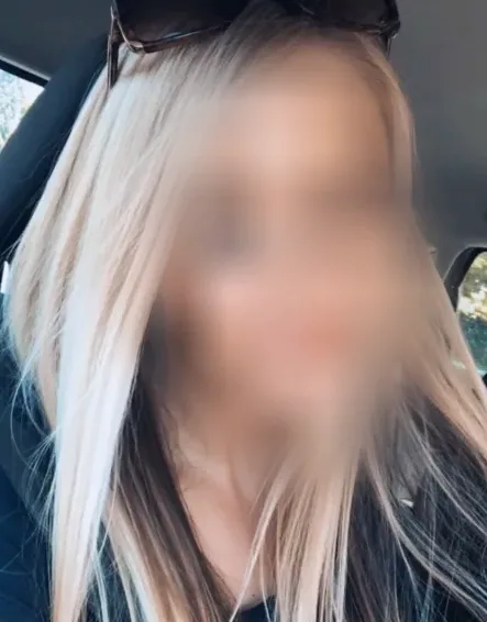 Alina, 35