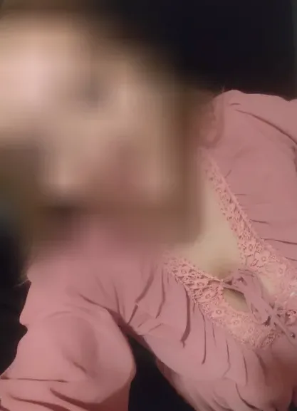 Antonia, 28