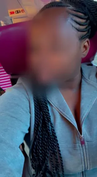 Dilara, 21