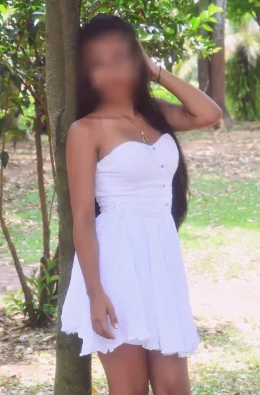 Dragana, 28