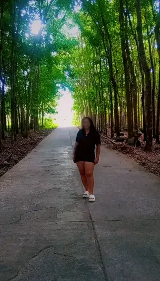 Emilia, 23