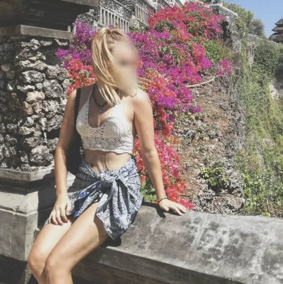 Greta, 20