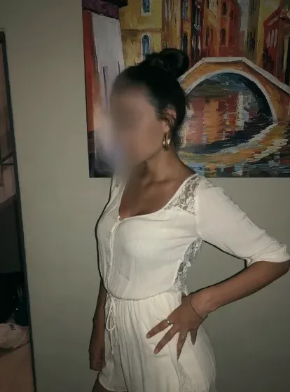 Lea, 32