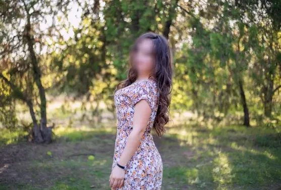 Nina, 39